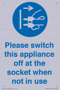 Please switch this appliance off at the socket when not in use